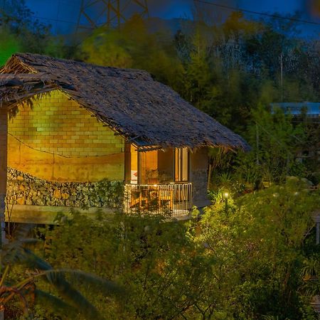 Sapaxa Spring Garden Ecolodge ภายนอก รูปภาพ
