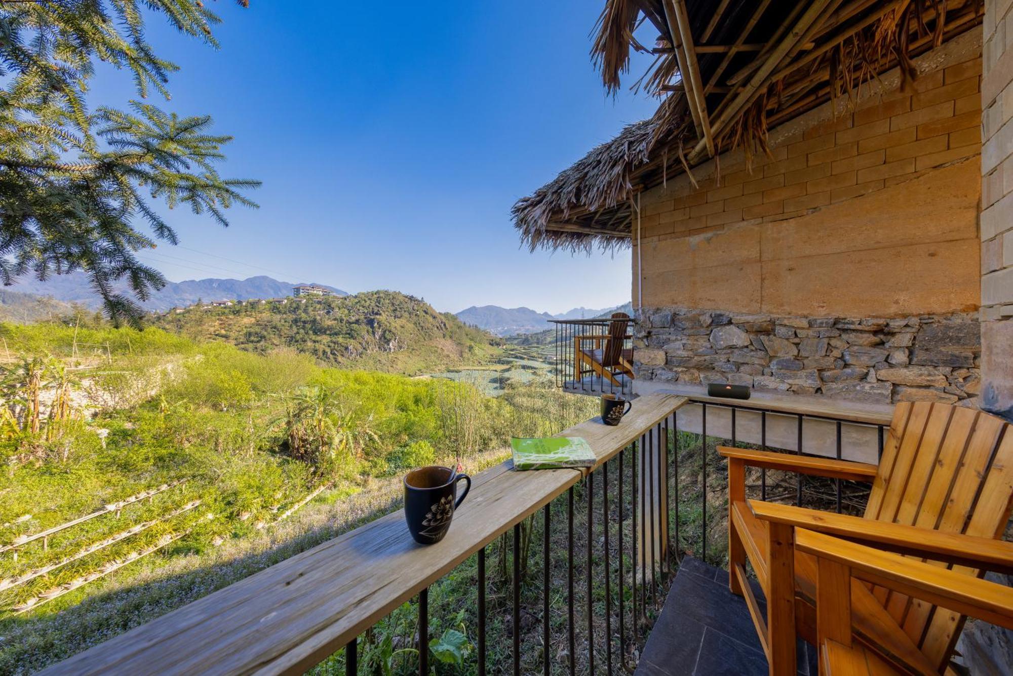 Sapaxa Spring Garden Ecolodge ภายนอก รูปภาพ